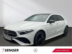 Weiß Gebraucht 2025 Mercedes A250 AMG Kleinwagen | 42.970 €
