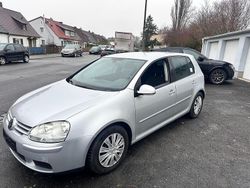 Grau Gebraucht 2006 VW Golf V Kleinwagen | 2.799 € (Superpreis)