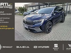 Blau Gebraucht 2024 Renault Espace Esprit Alpine Van / Kleinbus | 37.980 € (Etwas zu teuer)