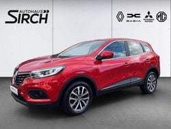 Feuerrot Gebraucht 2022 Renault Kadjar Business SUV | 17.990 € (Fairer Preis)