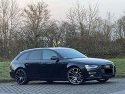 Schwarz Gebraucht 2013 Audi A4 Ambition Kombi | 10.000 € (Fairer Preis)