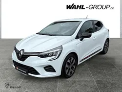 Weiß Gebraucht 2023 Renault Clio V Evolution Limousine | 15.350 € (Fairer Preis)