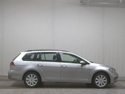 Tungsten silver metallic Gebraucht 2017 VW Golf VII Trendline Limousine | 7.990 € (Guter Preis)