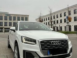 Weiß Gebraucht 2017 Audi Q2 Sport SUV | 19.000 € (Fairer Preis)