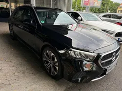 Schwarz Gebraucht 2023 Mercedes E200 Avantgarde Limousine | 44.950 € (Guter Preis)