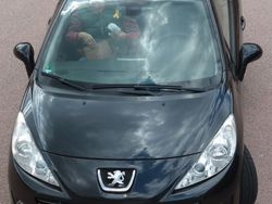 Schwarz Gebraucht 2011 Peugeot 207 CC Premium Cabrio | 4.999 € (Etwas zu teuer)
