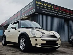 Weiß Gebraucht 2005 Mini ONE Pepper Kleinwagen | 6.899 €