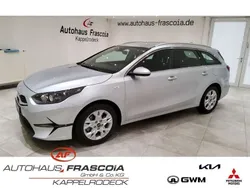 Silber Gebraucht 2024 Kia Ceed Sportswagon Comfort Kombi | 23.900 € (Superpreis)