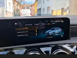 Schwarz Gebraucht 2019 Mercedes CLA180 Shooting Brake Kombi | 21.000 €