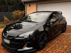 Schwarz Gebraucht 2014 Opel Astra OPC Coupé | 15.500 €