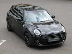 Schwarz Gebraucht 2022 Mini One D Clubman Classic Kombi | 18.990 € (Guter Preis)