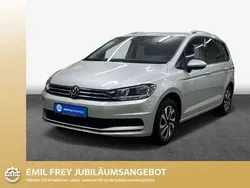 Silber Gebraucht 2023 VW Touran Active Van / Kleinbus | 30.890 € (Guter Preis)