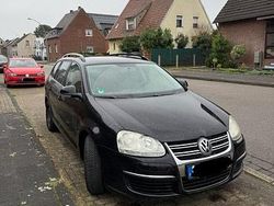 Schwarz Gebraucht 2008 VW Golf V Trendline Kombi | 1.350 € (Guter Preis)