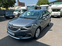 Grau Gebraucht 2017 Opel Zafira Tourer Innovation Van / Kleinbus | 10.999 € (Guter Preis)
