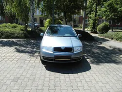 Grau Gebraucht 2004 Skoda Fabia Ambiente Limousine | 2.899 € (Fairer Preis)