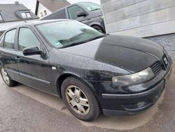 Schwarz Gebraucht 2002 Seat Leon Stella Limousine | 550 € (Superpreis)