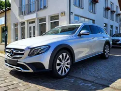 Iridium silber metalliclack Gebraucht 2017 Mercedes E350 Kombi | 29.900 € (Teuer)
