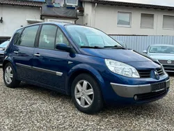 Blau Gebraucht 2005 Renault Scénic II Dynamique Van / Kleinbus | 4.390 € (Etwas zu teuer)