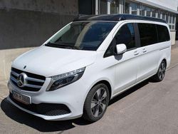 Weiß Gebraucht 2022 Mercedes V220 Edition Van / Kleinbus | 41.000 € (Guter Preis)
