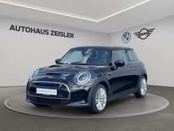 Midnight black Gebraucht 2023 Mini Cooper SE Hatch Kleinwagen | 21.760 € (Fairer Preis)