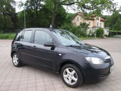 Schwarz Gebraucht 2005 Mazda 2 Comfort Limousine | 1.250 € (Guter Preis)