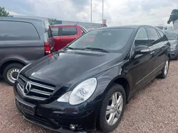Schwarz Gebraucht 2009 Mercedes R320 AMG line Van / Kleinbus | 5.500 € (Superpreis)