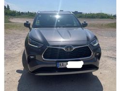 Grau Gebraucht 2021 Toyota Highlander Luxury SUV | 44.500 € (Fairer Preis)