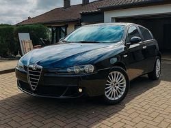 Schwarz Gebraucht 2008 Alfa Romeo 147 Kleinwagen | 3.990 €