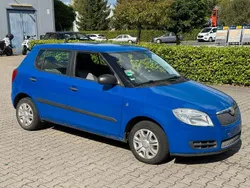 Blau Gebraucht 2009 Skoda Fabia Classic Limousine | 1.200 € (Guter Preis)