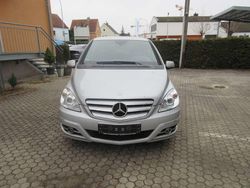 Polarsilber metalliclack Gebraucht 2010 Mercedes B180 Van / Kleinbus | 1.999 € (Superpreis)