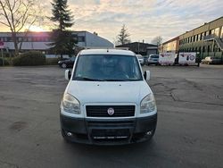 Weiß Gebraucht 2009 Fiat Doblò Van / Kleinbus | 2.500 € (Fairer Preis)
