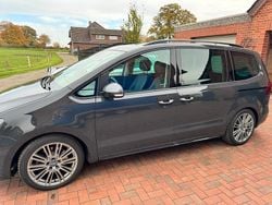 Grau Gebraucht 2016 Seat Alhambra Van / Kleinbus | 18.550 € (Guter Preis)