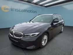 Schwarz Gebraucht 2023 BMW 318 M Sport Kombi | 33.699 € (Fairer Preis)