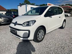 Weiß Gebraucht 2016 VW up! take up! Kleinwagen | 3.550 € (Guter Preis)