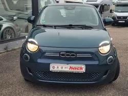 Grün Gebraucht 2022 Fiat 500e Action | 14.290 € (Fairer Preis)
