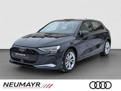 Manhattangrau metallic Neu 2026 Audi A3 Sportback e-tron Ambiente Kleinwagen | 41.990 €