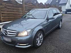 Silber Gebraucht 2011 Mercedes 220 Kombi | 14.880 € (Teuer)