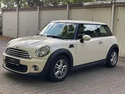 Weiß Gebraucht 2011 Mini Cooper Kleinwagen | 3.500 € (Guter Preis)