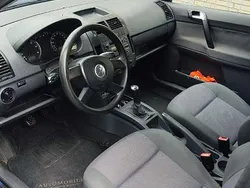 Blau Gebraucht 2004 VW Polo Basis Coupé | 1.750 € (Fairer Preis)