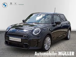 Schwarz Gebraucht 2023 Mini Cooper S Kleinwagen | 27.950 € (Fairer Preis)