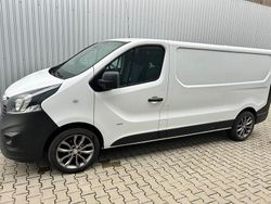 Weiß Gebraucht 2015 Opel Vivaro Van / Kleinbus | 8.999 € (Superpreis)