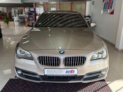 Grau Gebraucht 2015 BMW 530 Sport Line Kombi | 13.790 € (Fairer Preis)