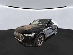 Brillantschwarz Gebraucht 2022 Audi e-tron Sportback Sport SUV | 25.490 € (Superpreis)