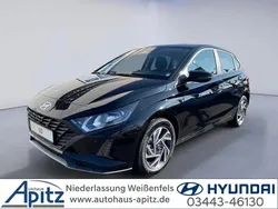 Schwarz / phantom black Neu 2025 Hyundai i20 Comfort Limousine | 18.990 € (Fairer Preis)