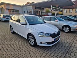 Weiß Gebraucht 2022 Skoda Fabia Active Kleinwagen | 12.999 € (Fairer Preis)