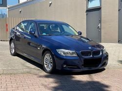Blau Gebraucht 2010 BMW 318 Sport Line Limousine | 4.490 € (Fairer Preis)