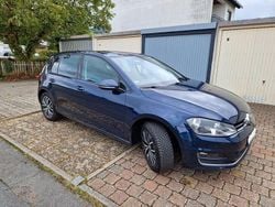 Blau Gebraucht 2016 VW Golf VII Allstar Limousine | 11.900 € (Guter Preis)