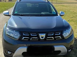 Grau Gebraucht 2022 Dacia Duster Prestige SUV | 17.800 € (Fairer Preis)