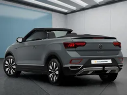 Blau Gebraucht 2024 VW T-Roc Cabriolet Cabrio | 29.699 € (Fairer Preis)
