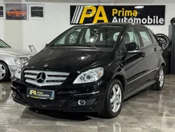 Schwarz Gebraucht 2010 Mercedes B200 Van / Kleinbus | 8.499 € (Etwas zu teuer)